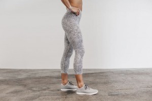 Collant Nobull High-Rise Crop Plush Heather Donna Bianche | VBH-205816