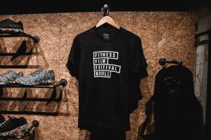 Magliette Nobull Fitness Film Festival Uomo Grigie Profondo | ZTB-985674